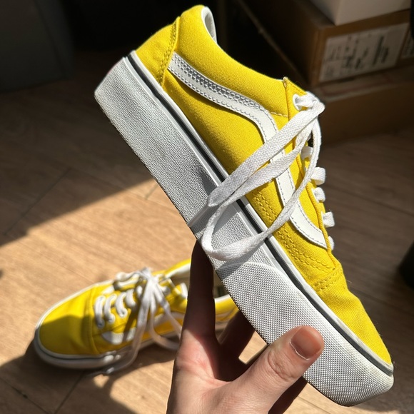 Custom platform bright yellow Vans, size 8 Women’s - Picture 10 of 10